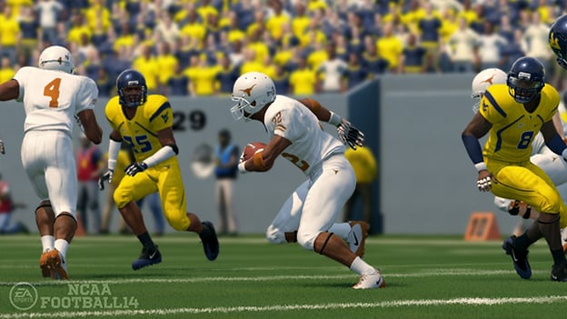 NCAA Football 14 Screenshot